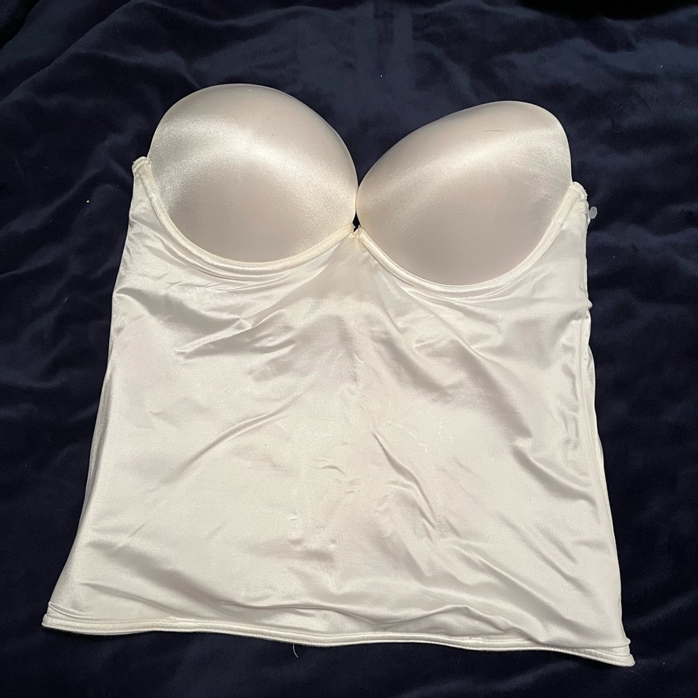Elegant Ivory Strapless Corset